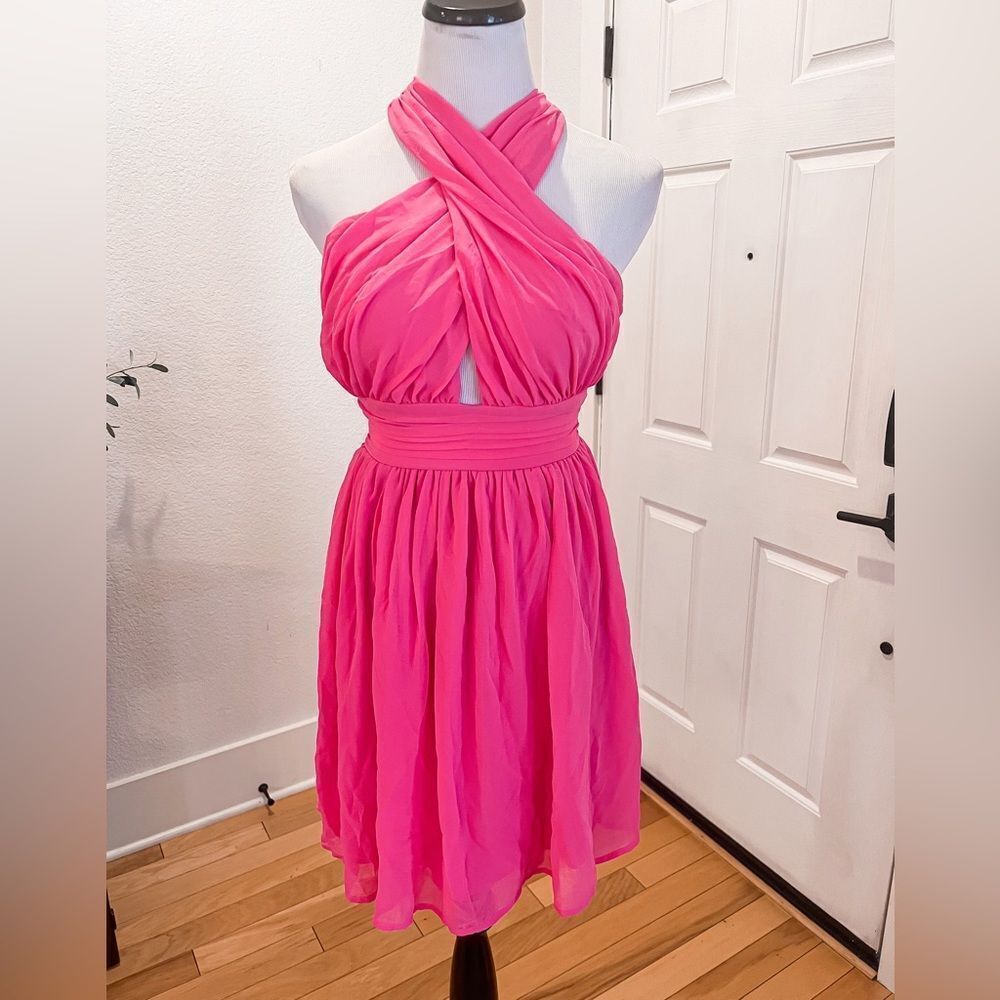 Pink Flowy Short Cross Bust Dress S